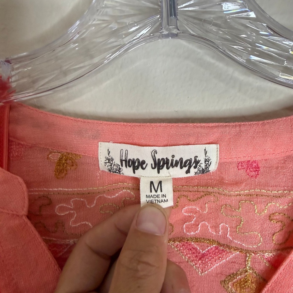 Hope Springs Blouse Womens Medium Coral Pink Embroidered Boho Ruffle Top w/ Tank - Picture 3 of 5